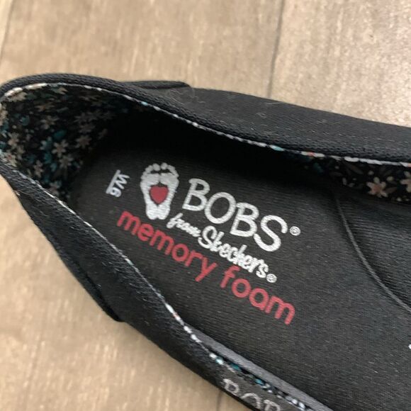 BOBS By Skechers Comfort Minimalist Black Ballet Slip On Canvas Shoes - Picture 2 of 7